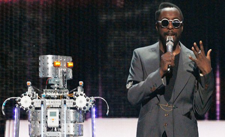 Will.i.am wants to build more robots