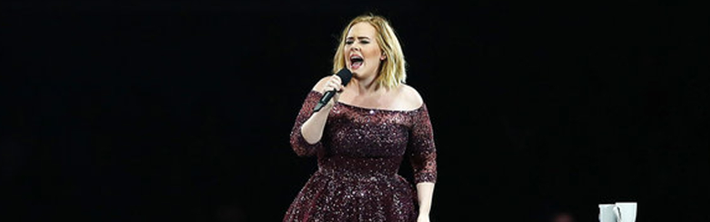 Adele stand up header