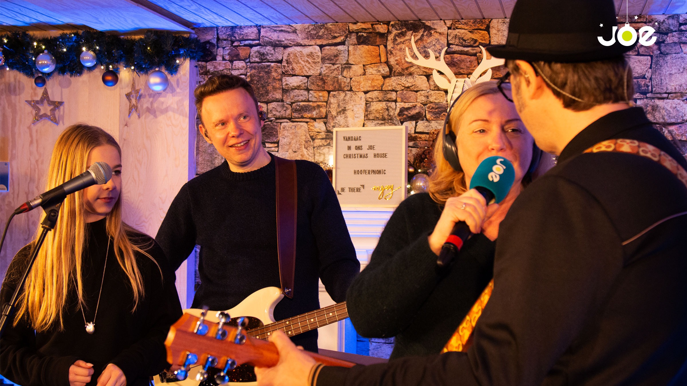 Hooverphonic charmeert met live-versie van absolute klassieker op tweede kerstdag Hoover site 1