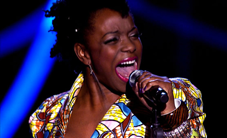 Cleo higgins performs on the voice 2