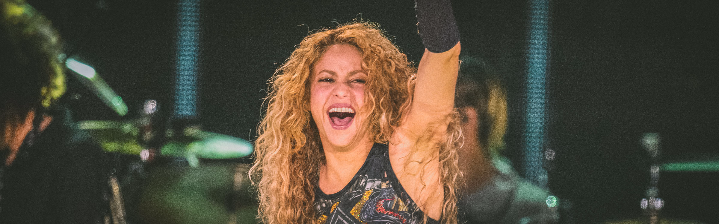 Shakira header