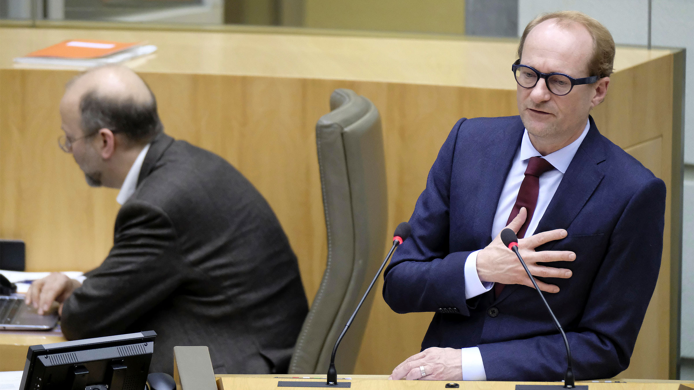 Minister Ben Weyts: "We botsen nog op procedures bij de aanpak van zwarte punten." Benweyts 2