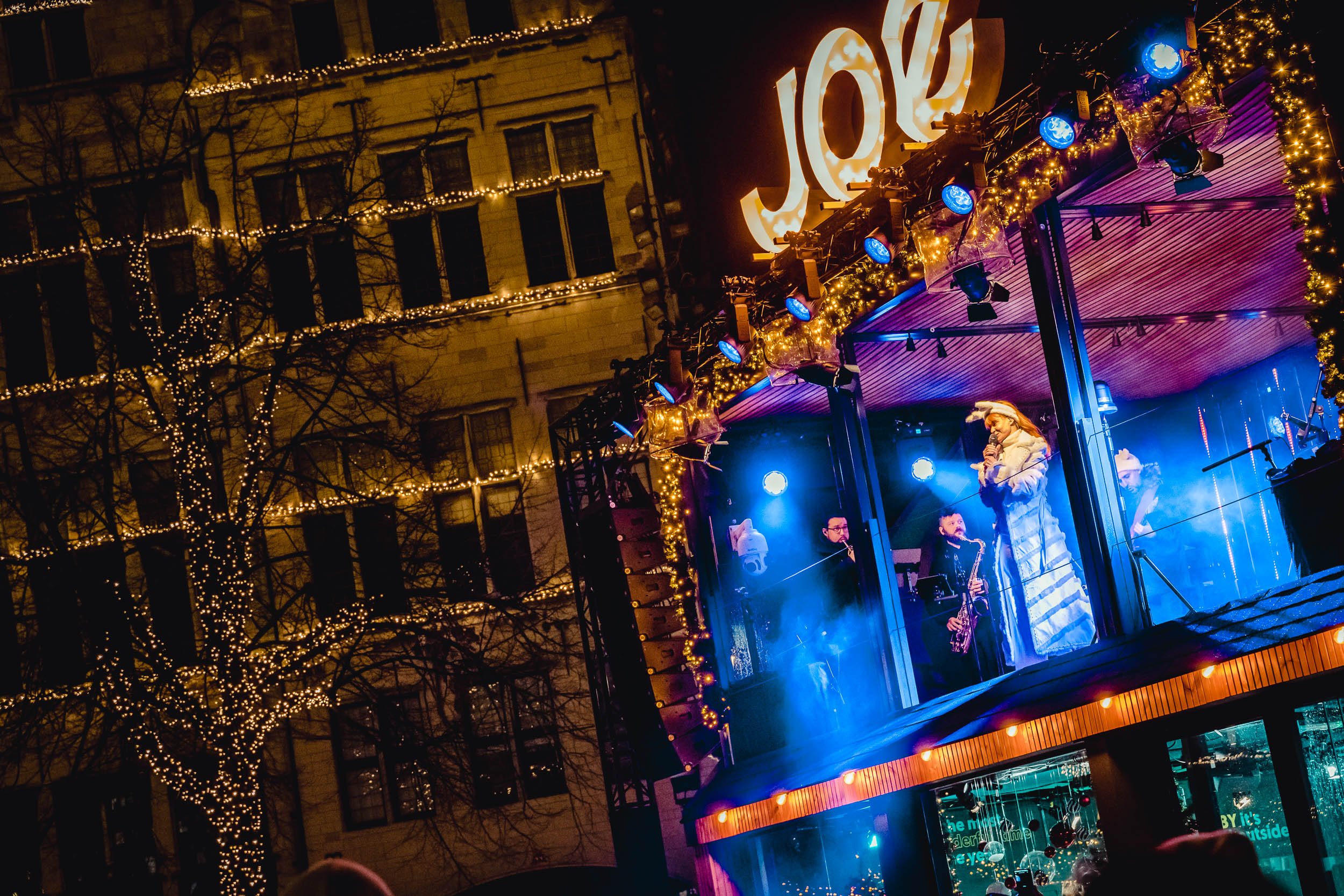 Axelle Red betoverde het Joe Christmas House JOE